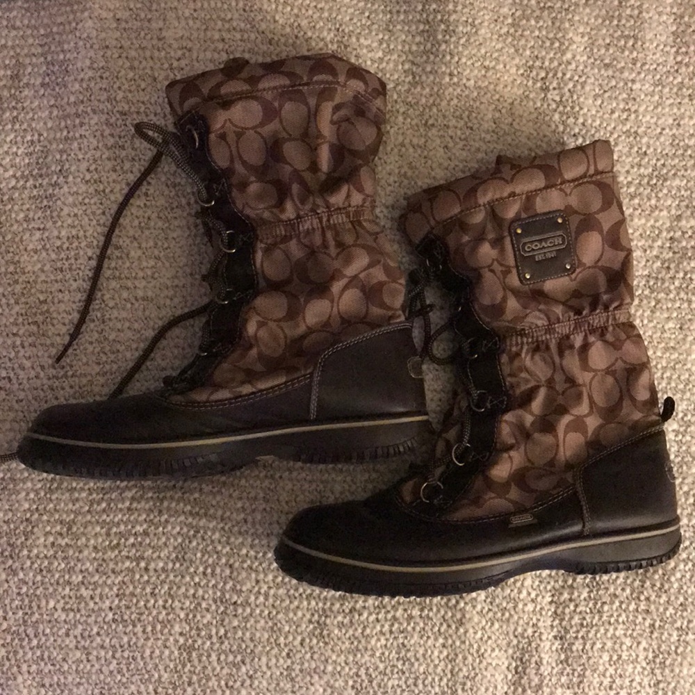 Coach Logo Snow Boots
